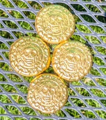 One 3~4 oz Hand Poured Aztec Coin. Made with “Nordic Gold”