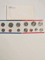 1981 Uncirculated Coin Set U.S Mint Original Government Packaging OGP