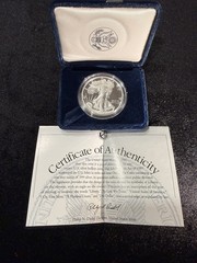 🔥1994-P American Eagle Silver uncirculated Dollar in original Mint box with COA