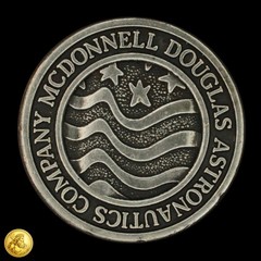 McDonnell Douglas Astronautics Company Silver Clad Commemorative Medal -E1150