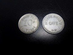 2 VTG ROUND EMBOSSED ALUMINUM TOKENS ~MINNIE ROSS’S CAFE~ GOOD FOR 10¢ IN TRADE
