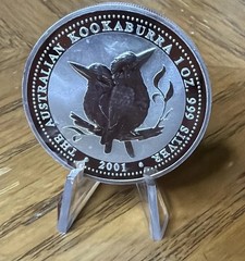 2001 1oz .999 Fine Silver Australian Kookaburra UNC High Relief, Natural Toning